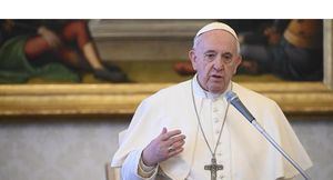 El papa llama a la comunidad internacional a ayudar a Líbano a superar la crisis
