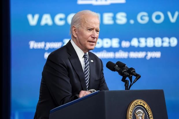 El presidente de Estados Unidos, Joe Biden, habla en conferencia de prensa en la Casa Blanca en Washington, EE.UU.