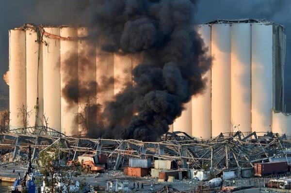 Líbano declara un día de luto tras la gran explosión en el puerto de Beirut.