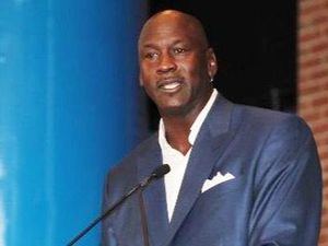 Jordan, la voz de la razón durante reunión de propietarios NBA
 
