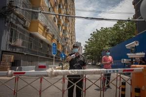 Pekín aumenta el nivel de emergencia por la Covid-19 tras rebrote