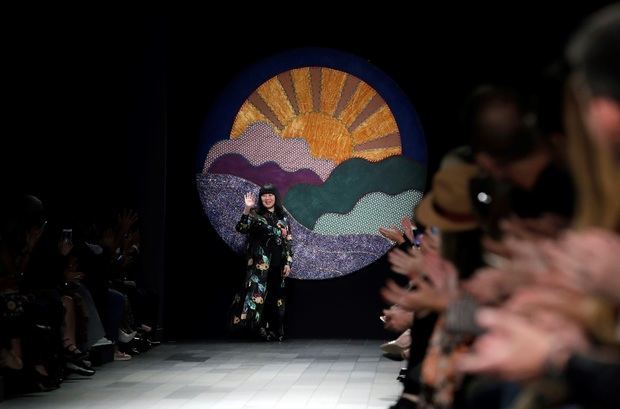 La diseñadora estadounidense Anna Sui.