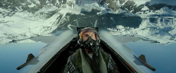Fotograma cedido por Paramount Pictures que muestra a Tom Cruise como el capitán Pete 'Maverick' Mitchell de la película 'Top Gun: Maverick'.