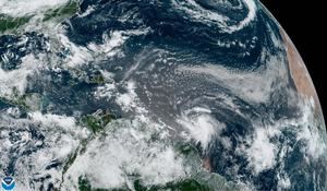 Jamaica y la República Dominicana, bajo alerta por la llegada de la tormenta Elsa