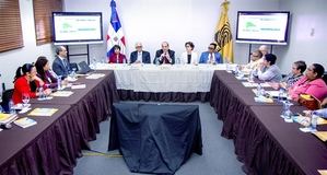 JCE sostiene reunión de seguimiento con secretarios líderes de Juntas Electorales sobre Primarias Simultáneas