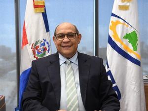 Rafael Santos Badía, director general del INFOTEP.