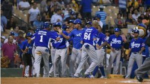 Casos de Covid-19 sacan temporalmente del béisbol dominicano al Licey