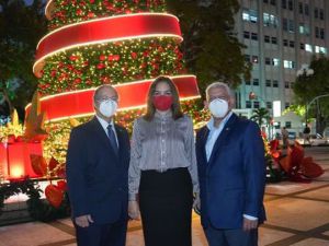 Ervin Novas, Norma Molina y José Manuel Taveras Lay.