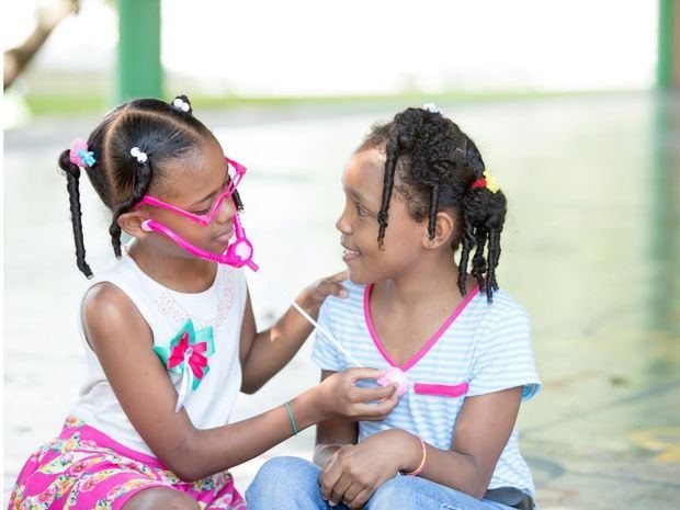 Niñas de la Fundación Amigos Contra el Cáncer Infantil, FACCI.