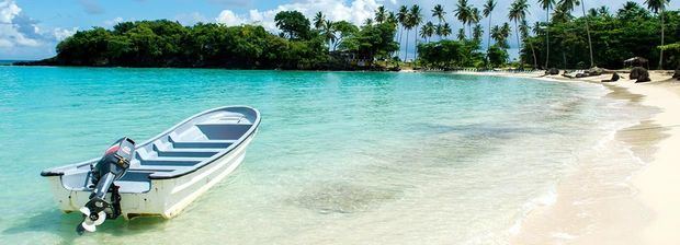 Playa cercana a la Bahía de Samaná