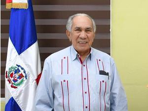 Director ejecutivo de Conape exhorta envejecientes vacunarse