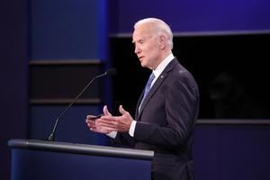 Biden clama por nuevo rescate: los estadounidenses necesitan 