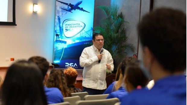 Eduardo Sanz Lovatón durante su intervención en el programa de pasantia de la DGA.