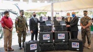 Embajada de EE.UU en RD dona ocho ventiladores en apoyo a la lucha contra el COVID-19