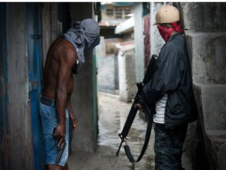 Secuestran en Haití a dos dominicanos y un haitiano de una productora de cine.