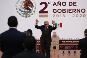 Iglesias, Mujica, Correa y Zapatero, unidos en aniversario de López Obrador