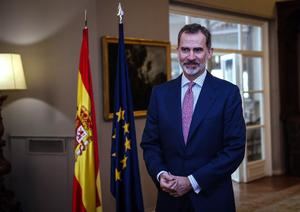 Felipe VI de España renuncia a la herencia de su padre