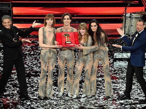 El grupo de rock italiano 'I Maneskin' ganó el Festival de Sanremo con su canción 'Zitti e buoni' (Callados y buenos).