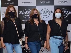 Patricia Peña, Michelle del Pino y Patricia Álvarez