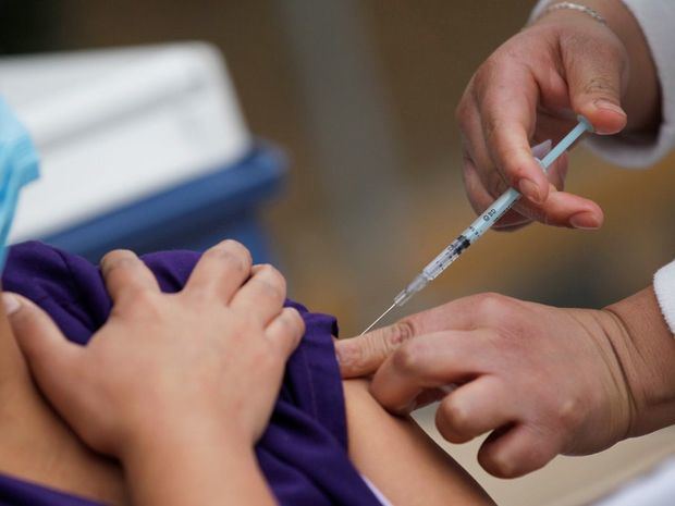 R.Dominicana recibirá 1 millón de vacunas 'en los próximos dí­as', dice Peña.