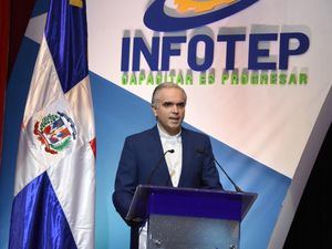 Ministro de Trabajo se compromete a apoyar proceso de modernización INFOTEP