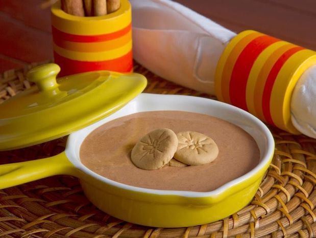 Fotografía de archivo que muestra un plato de habichuelas con dulce un plato exclusivo de la República Dominicana.