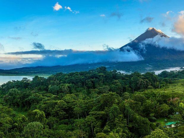 Costa Rica anuncia apertura de fronteras terrestres para turistas.