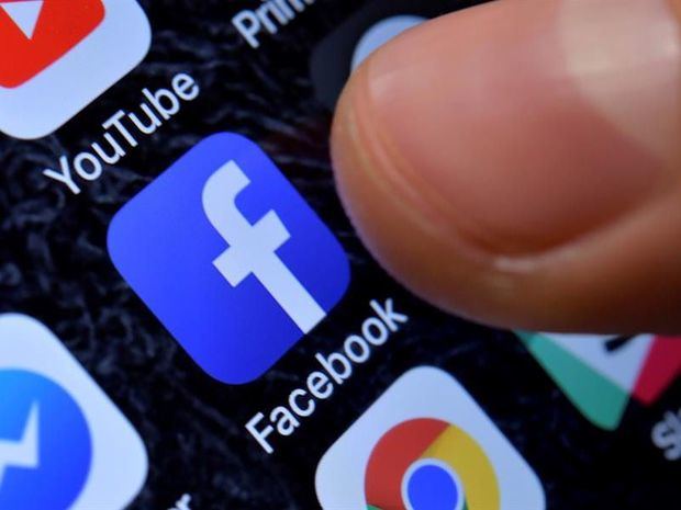 Los políticos apuntaron a un estudio reciente según el cual las cuentas antivacunas en Twitter, Facebook, Instagram (propiedad de Facebook) y YouTube acumulan más de 59 millones de seguidores.