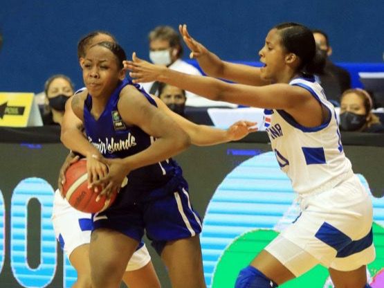 Equipo superior pierde segundo partido en CentroBasket Femenino.