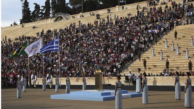 Vista general de la ceremonia de entrega de la antorcha olímpica en el estadio Panathinaiko, sede de los Juegos de Atenas de 1896, en abril de 2016.