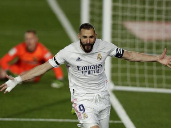 El Madrid, líder tras llevarse el clásico ante Barça.