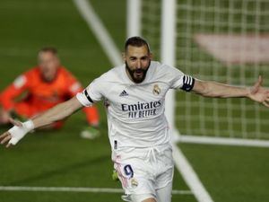 El Madrid, líder tras llevarse el clásico ante Barça