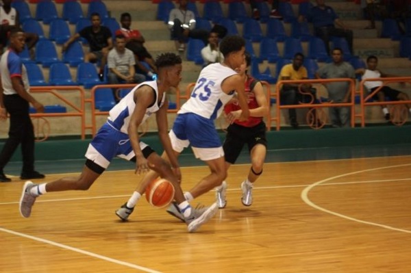 Primer triunfo de la selección dominicana