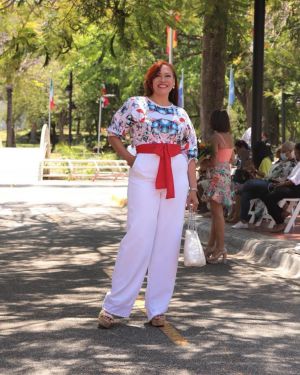  Marisol Henríquez durante la presentación del desfile de su mas reciente colección.