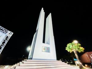ADN y Banreservas entregan remozados la Puerta de la Misericordia y el Monumento a la Independencia Financiera