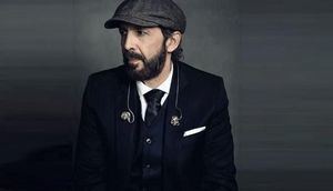 Juan Luis Guerra.