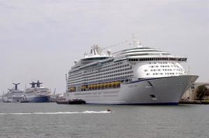 Royal Caribbean reanudará sus cruceros en EE.UU. a mediados de septiembre