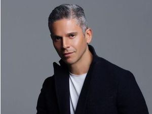 El fashionista Rodner Figueroa se une al Pre-Show de Premios Soberano