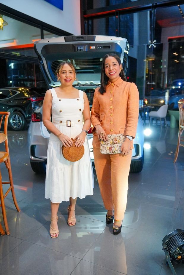 Marcelle Cordero y Patricia Acosta.