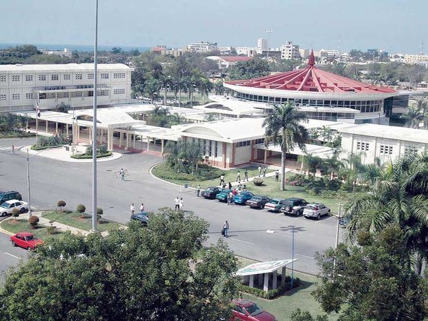 Universidad Autónoma de Santo Domingo, UASD.