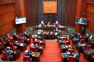 Senado crea comisión especial para analizar observaciones a la Ley de Gestión de Residuos Sólidos