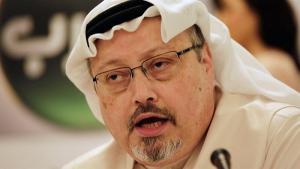 Trump dice estar "preocupado" por la desaparición del periodista saudí