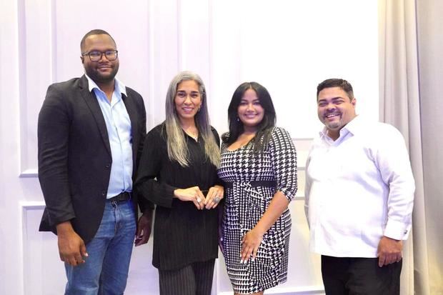 José Joaquín Pérez, Rosa Arredondo, Wally Polanco y Mario Lara.