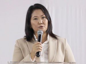 Keiko Fujimori anuncia que reconocerá los resultados de las elecciones peruanas