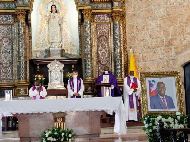 Embajada de Haití celebra  eucaristía en  memoria del presidente Jóvenel Moise.