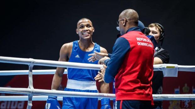 Eury Cedeño propina nocaut y avanza a octavos en boxeo JJOO.