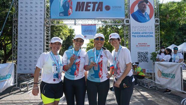 Alicia Troncoso, Jenny Disla, Juana Jiménez y Natacha Guzmán.