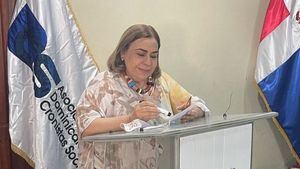 Mirna Pimentel gana elecciones Asociación Dominicana de Cronistas Sociales