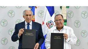 CONAPE y Bienes Nacionales firman acuerdo para la transferencia de bienes e inmuebles