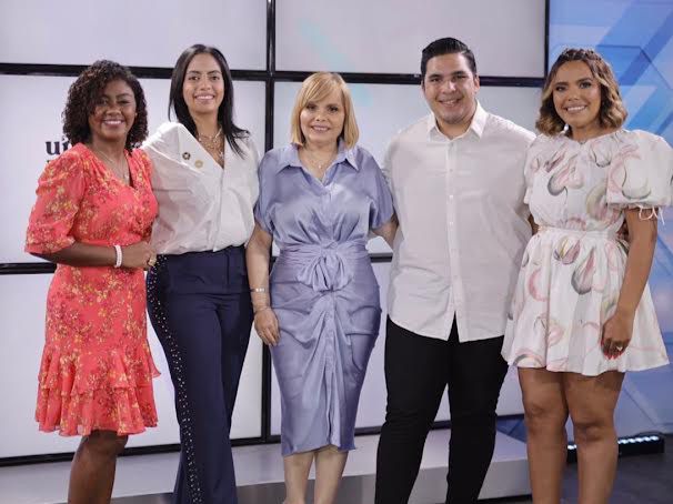 Petronila Polanco, Yerelin Guzmán, Rommy Grullón, Cristopher Rodriguez y Rommy Pichardo.